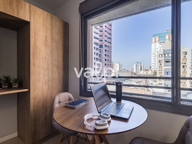 Studio com 42m² 1 quarto e 1 banheiro, para alugar, no bairro Centro Histórico em Porto Alegre