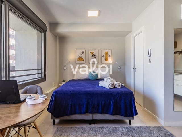 Studio com 42m² 1 quarto e 1 banheiro, para alugar, no bairro Centro Histórico em Porto Alegre