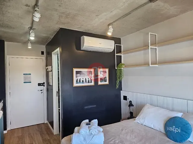 Studio 1 quarto e 1 banheiro, para alugar, no bairro Santa Cecília em Porto Alegre