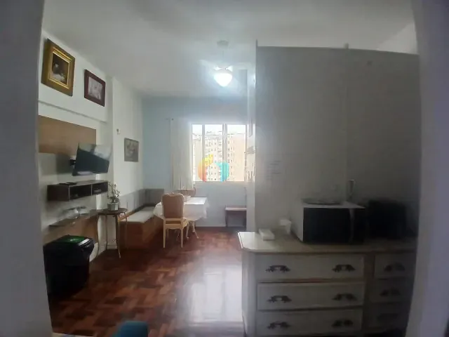 Studio com 30m² 1 quarto e 1 banheiro, à venda, no bairro Copacabana em Rio de Janeiro