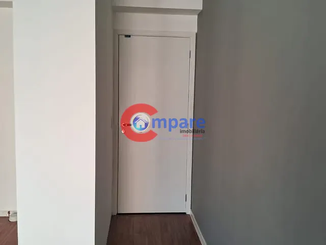 Studio 1 quarto e 1 banheiro, à venda, no bairro Jardim Flor da Montanha em Guarulhos