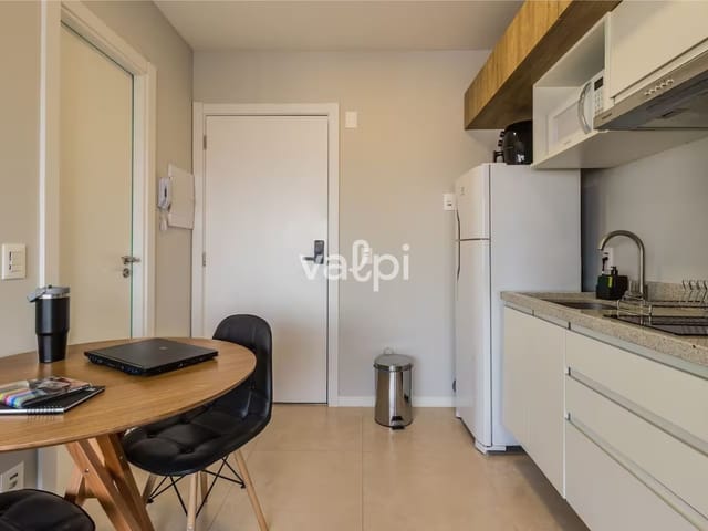 Studio com 41m² 1 quarto e 1 banheiro, para alugar, no bairro Centro Histórico em Porto Alegre