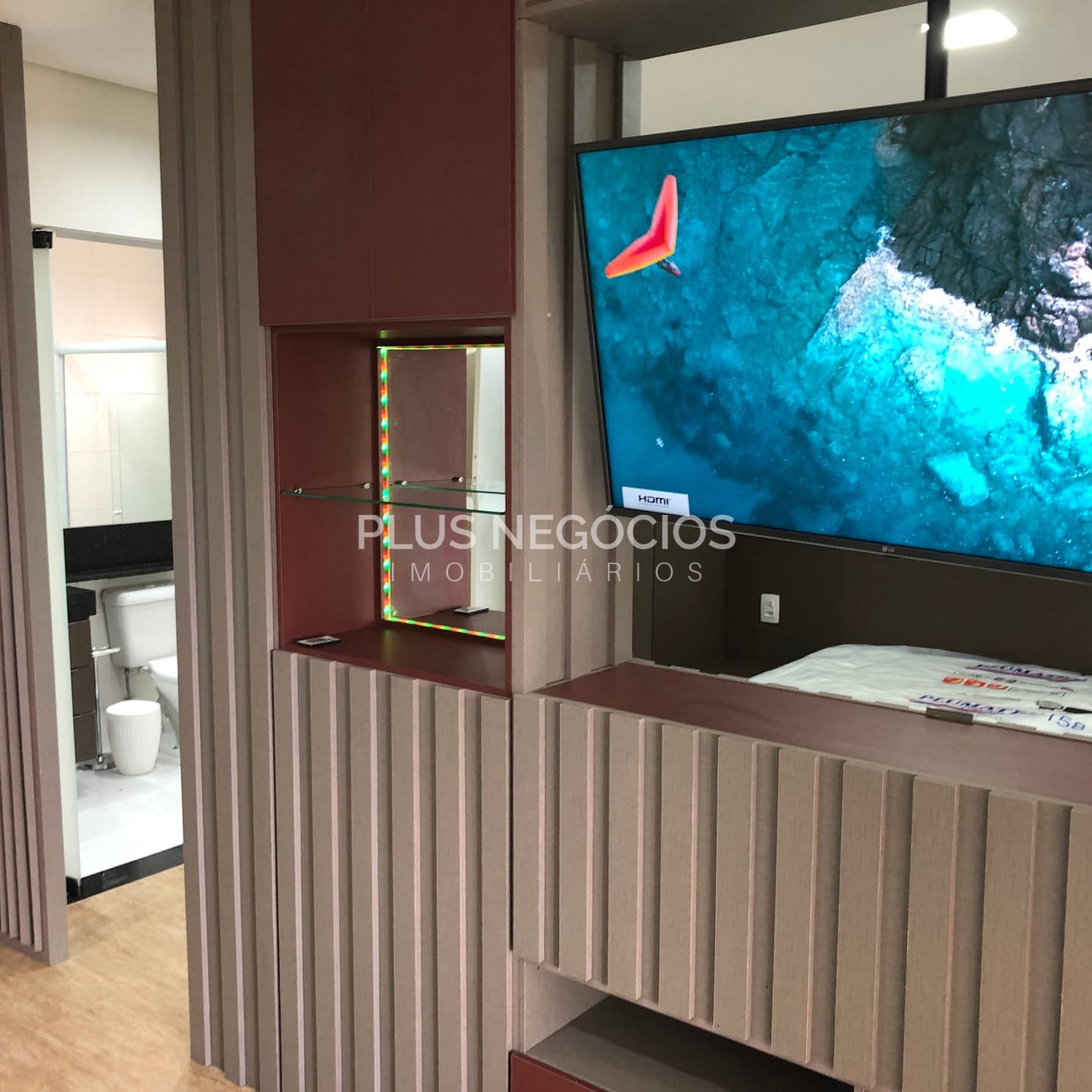 Apartamento para alugar com 1 quarto, 56m² - Foto 9