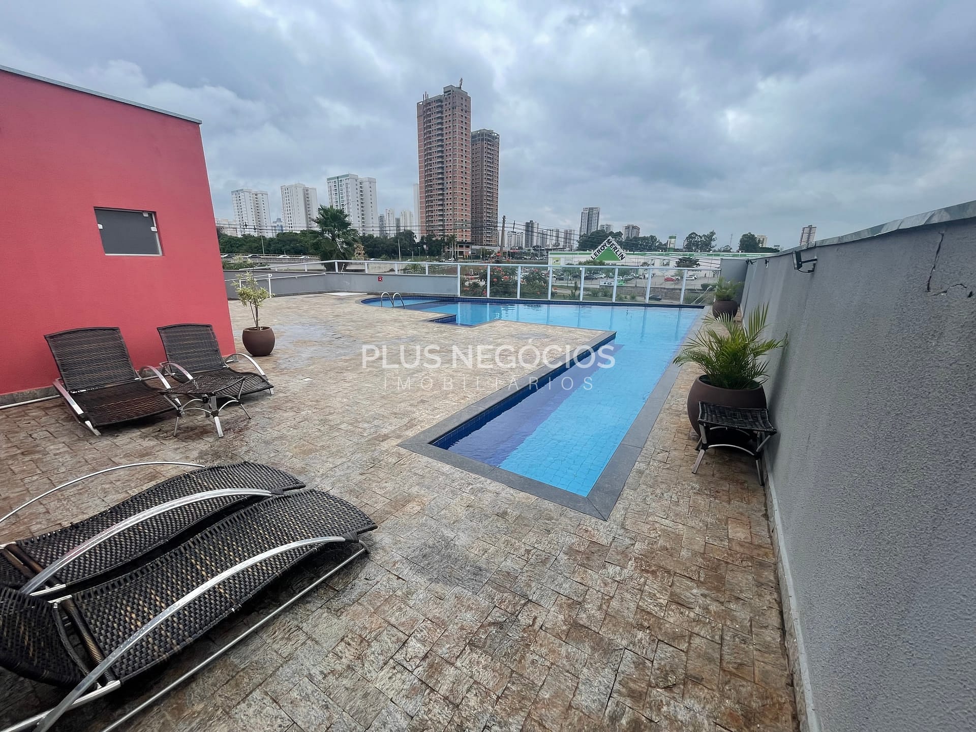 Apartamento para alugar com 1 quarto, 56m² - Foto 14