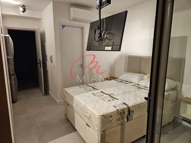 Studio 1 quarto e 1 banheiro, para alugar, no bairro Pinheiros em São Paulo