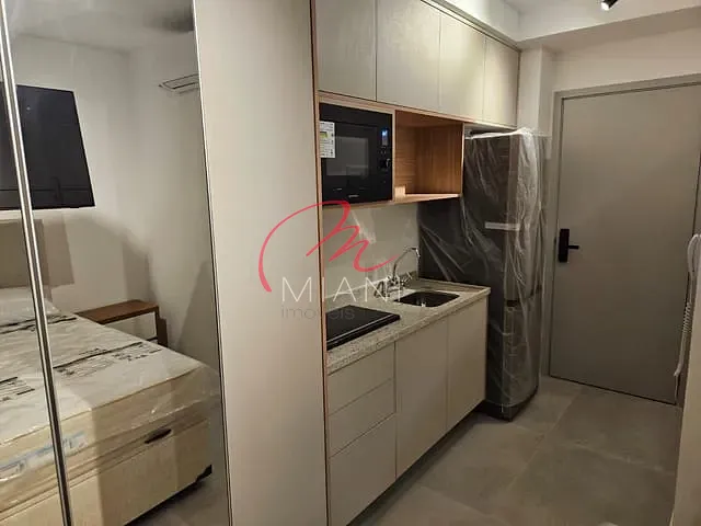 Studio 1 quarto e 1 banheiro, para alugar, no bairro Pinheiros em São Paulo