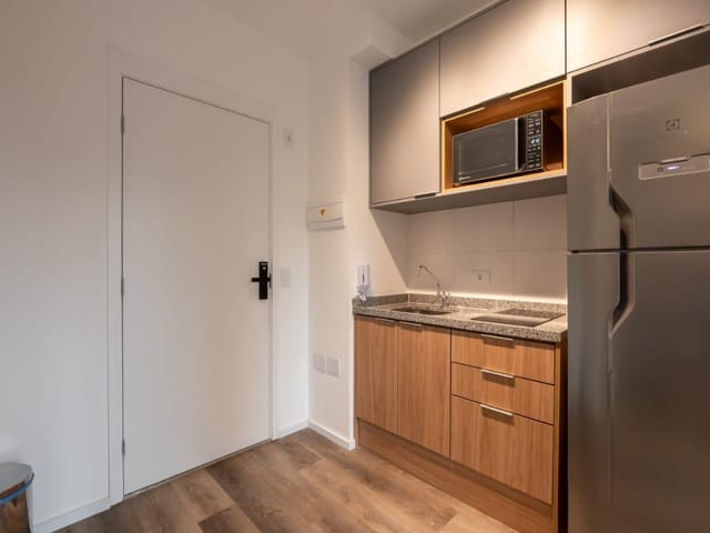 Studio com 24m² 1 quarto e 1 banheiro, à venda ou para alugar, no bairro Vila Olímpia em São Paulo