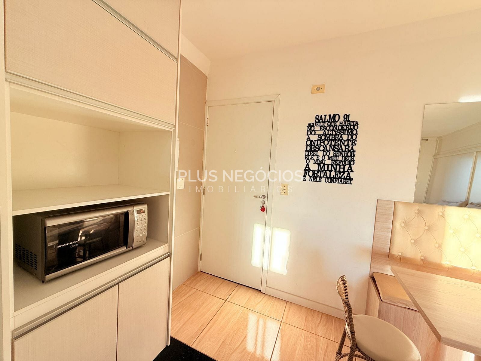 Apartamento para alugar com 1 quarto, 44m² - Foto 9