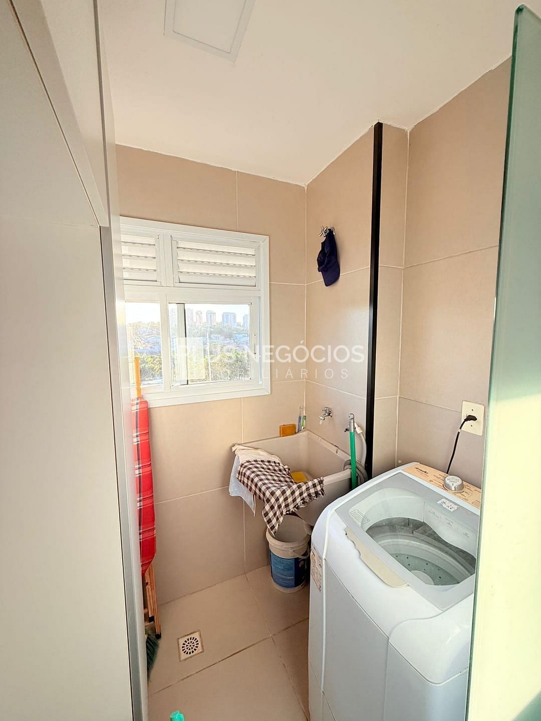 Apartamento para alugar com 1 quarto, 44m² - Foto 11