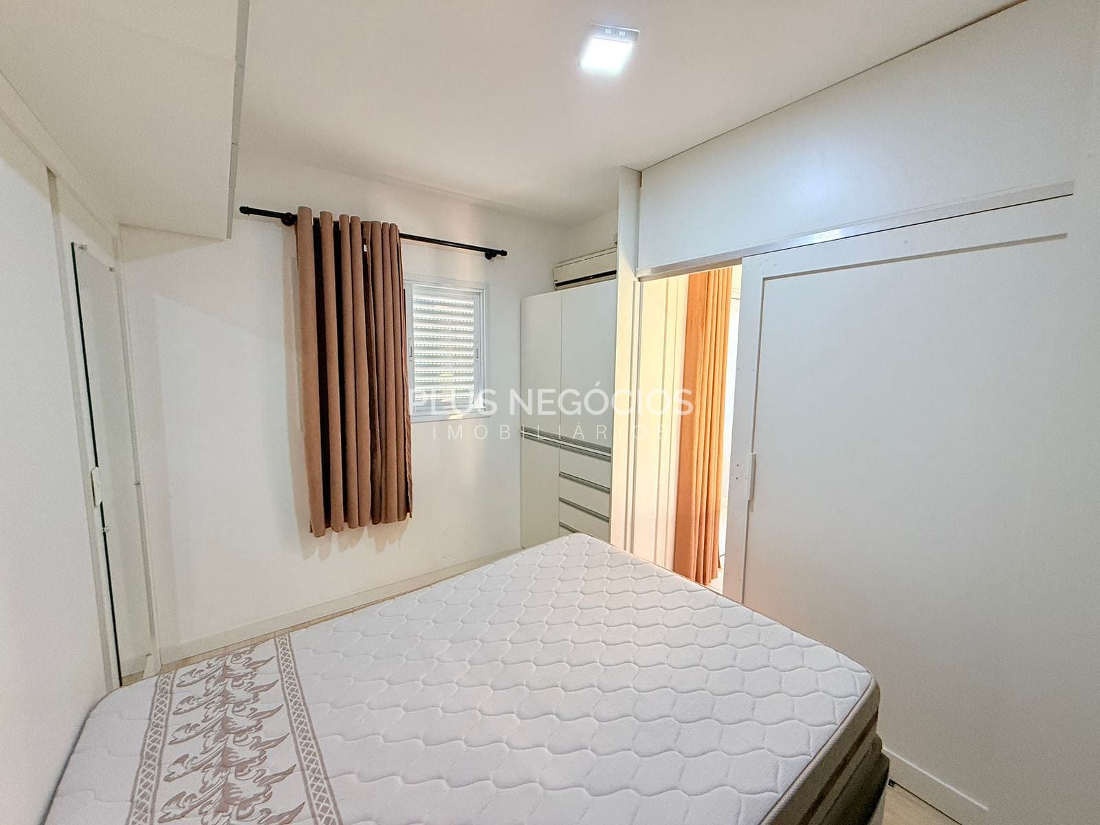 Apartamento para alugar com 1 quarto, 44m² - Foto 13