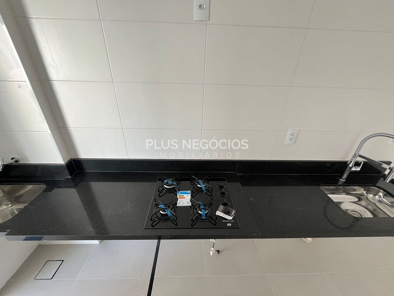 Apartamento à venda com 1 quarto, 44m² - Foto 7