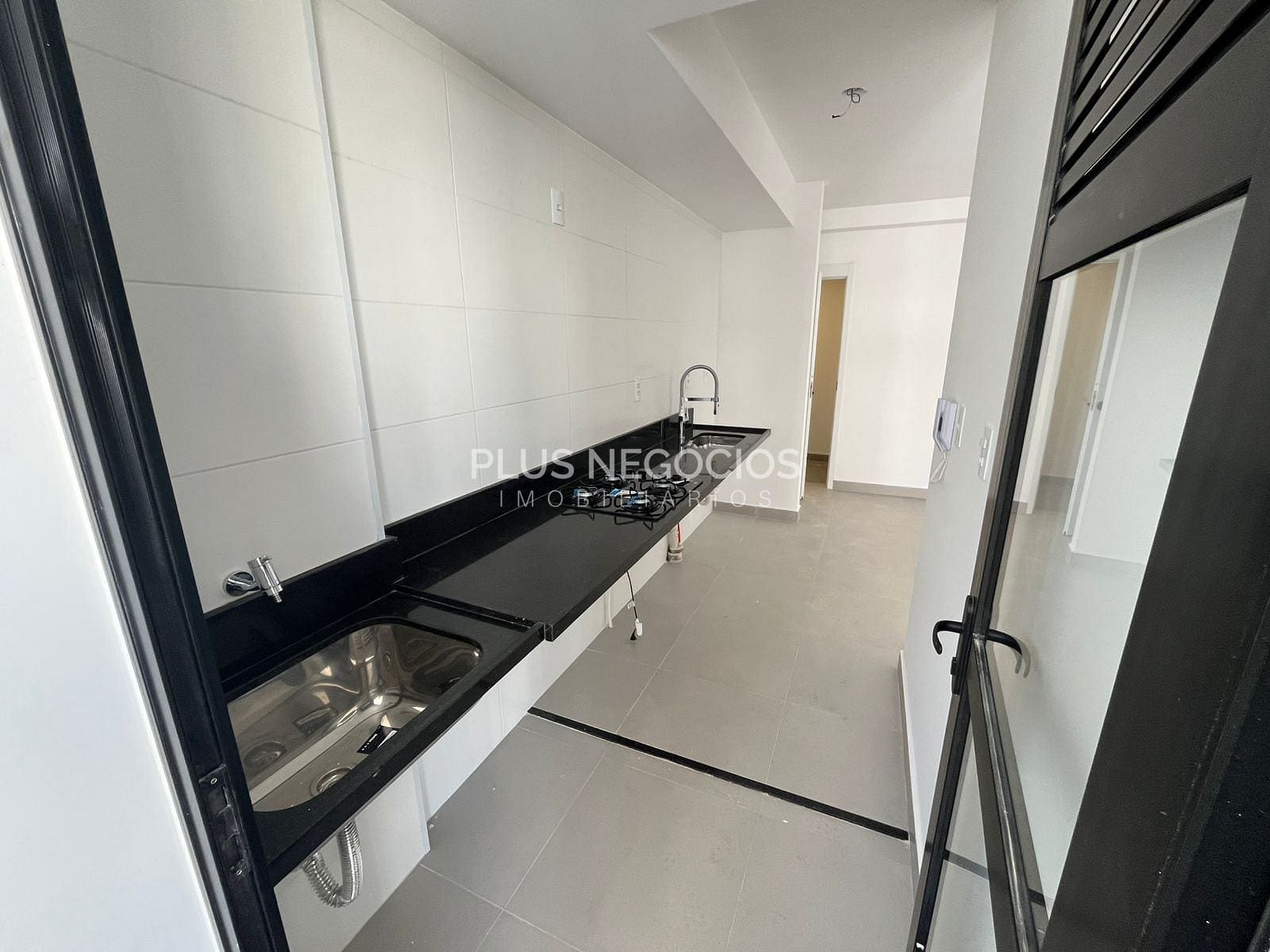 Apartamento à venda com 1 quarto, 44m² - Foto 14