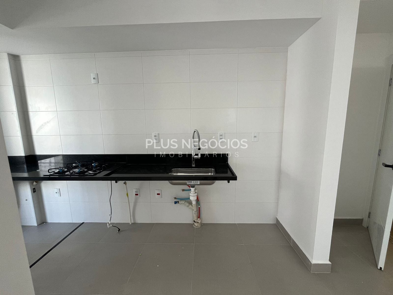 Apartamento à venda com 1 quarto, 44m² - Foto 15