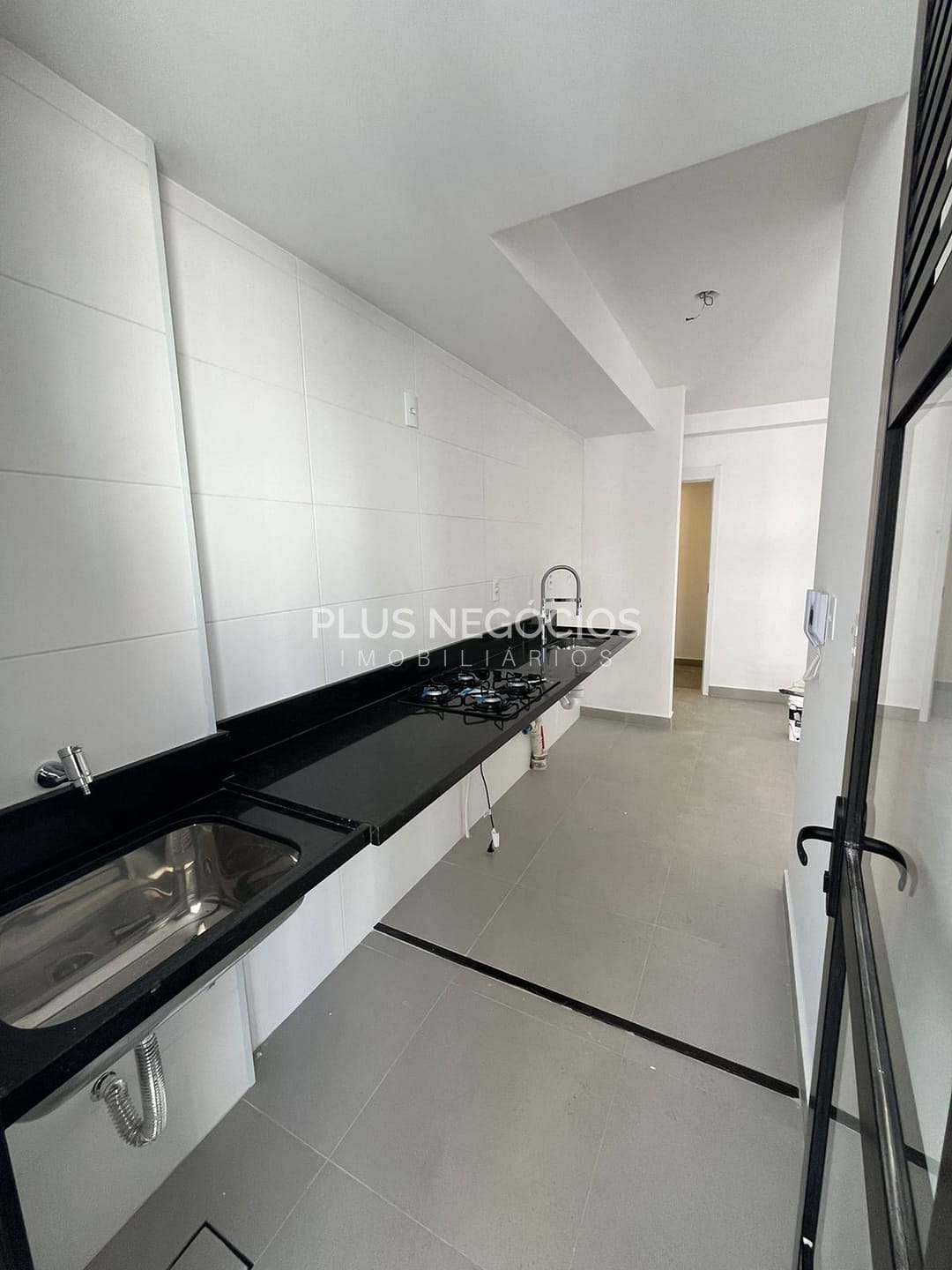 Apartamento à venda com 1 quarto, 44m² - Foto 18