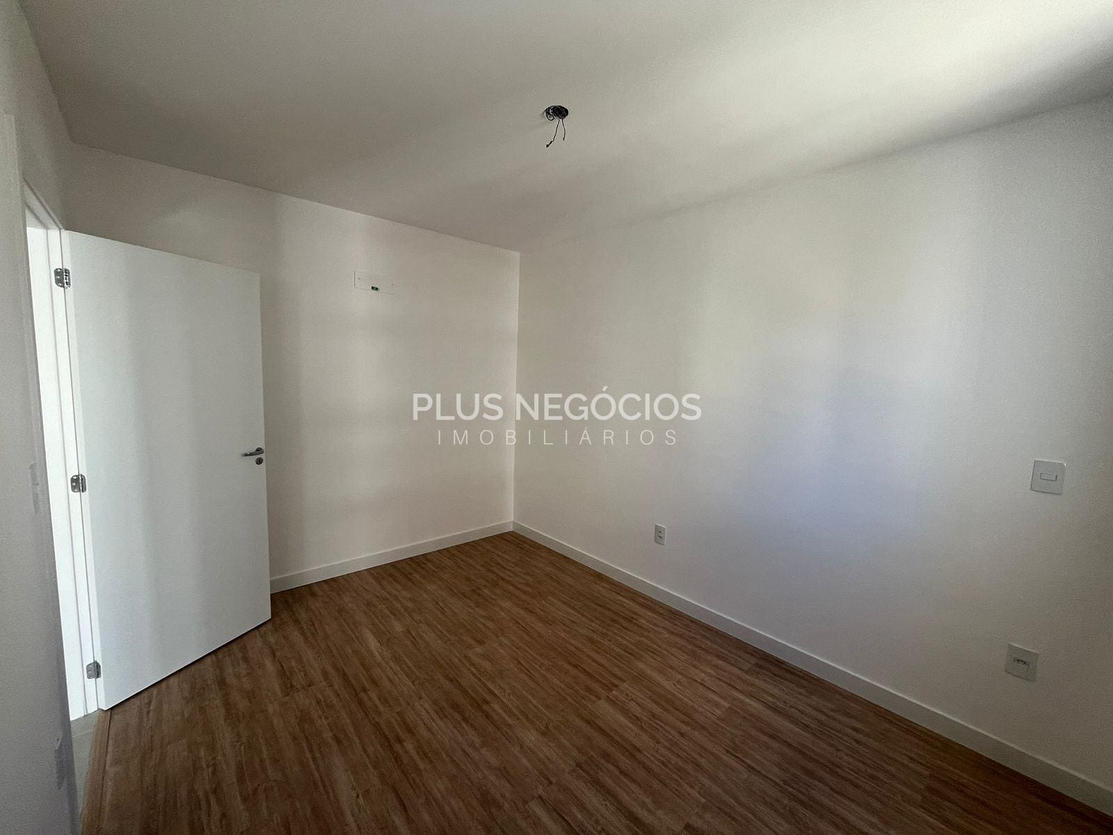 Apartamento à venda com 1 quarto, 44m² - Foto 22
