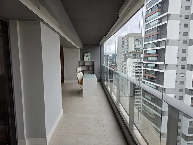 Apartamento 1 quarto e 2 banheiros, para alugar, no bairro Brooklin Paulista em São Paulo