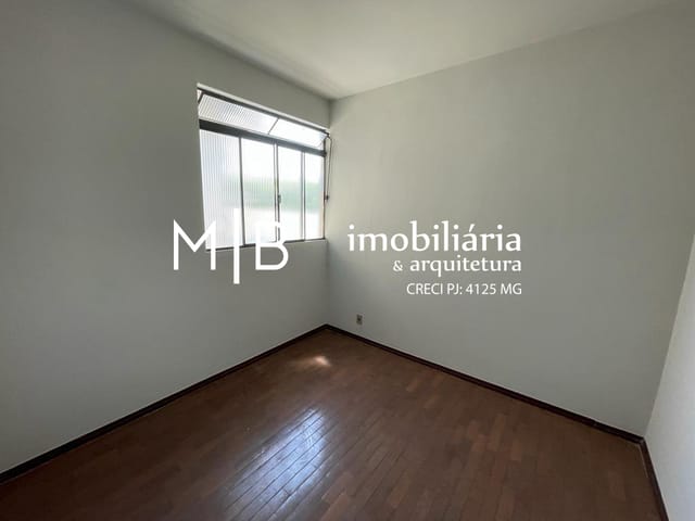 Studio 3 quartos e 2 banheiros, à venda, no bairro POPULAR em CATAGUASES