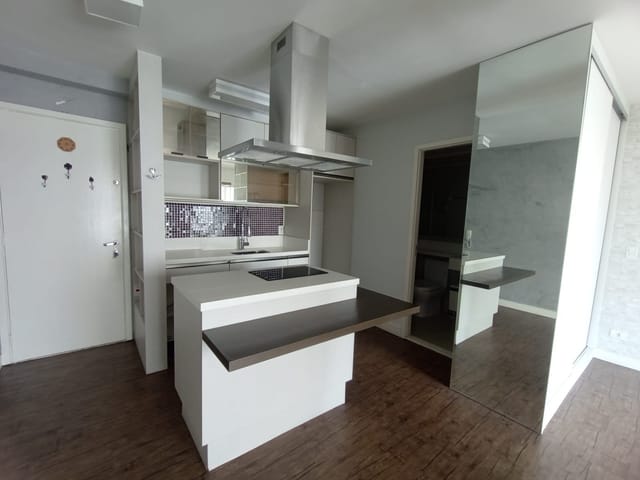 Studio 1 quarto e 1 banheiro, à venda, no bairro Cambuci em São Paulo