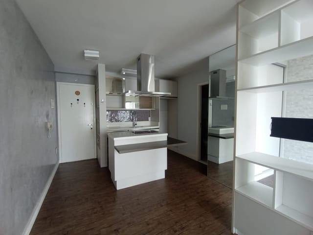 Studio 1 quarto e 1 banheiro, à venda, no bairro Cambuci em São Paulo