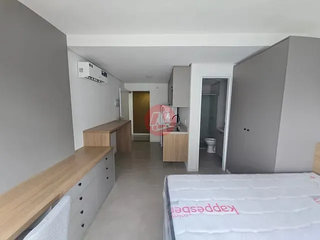 Studio para alugar, no bairro Independência em Porto Alegre