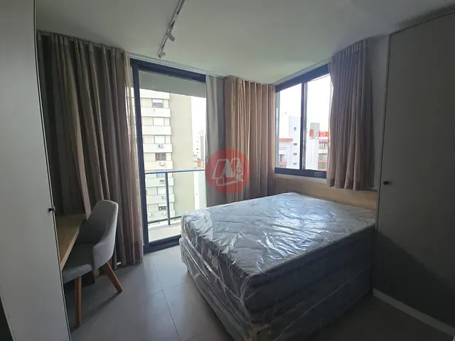 Studio para alugar, no bairro Independência em Porto Alegre