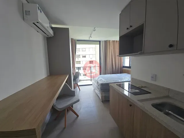 Studio para alugar, no bairro Independência em Porto Alegre