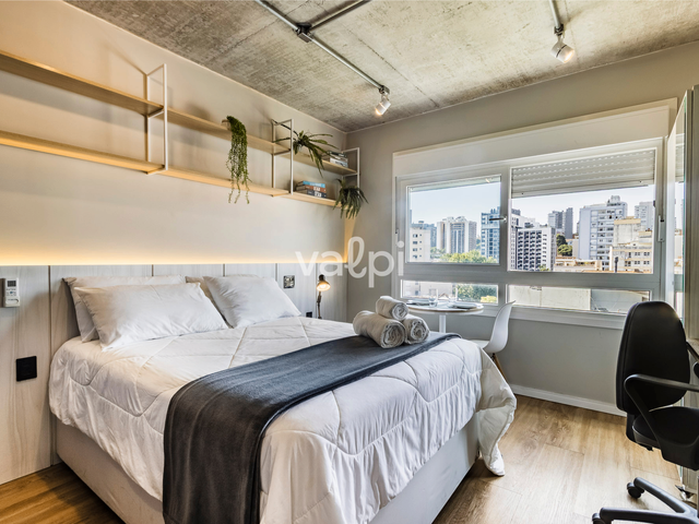 Studio com 29m² 1 quarto e 1 banheiro, para alugar, no bairro Santa Cecília em Porto Alegre