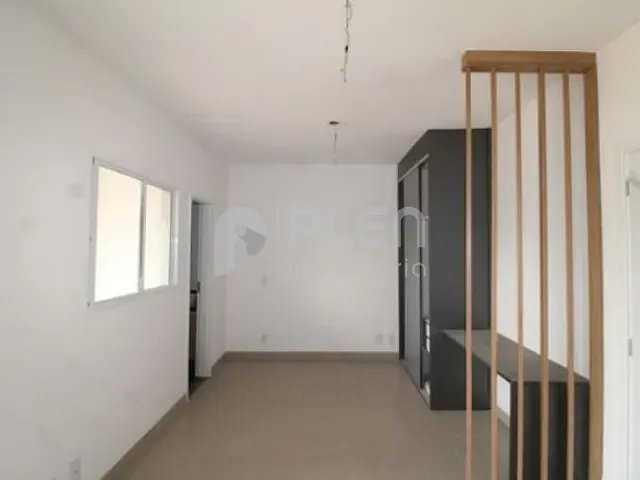 Studio 1 quarto e 1 banheiro, para alugar, no bairro Vila Mariza Mazzei em São Paulo