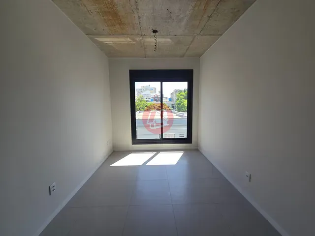 Studio para alugar, no bairro Rio Branco em Porto Alegre