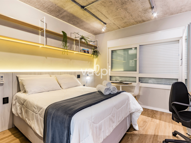 Studio com 29m² 1 quarto e 1 banheiro, à venda ou para alugar, no bairro Santa Cecília em Porto Alegre