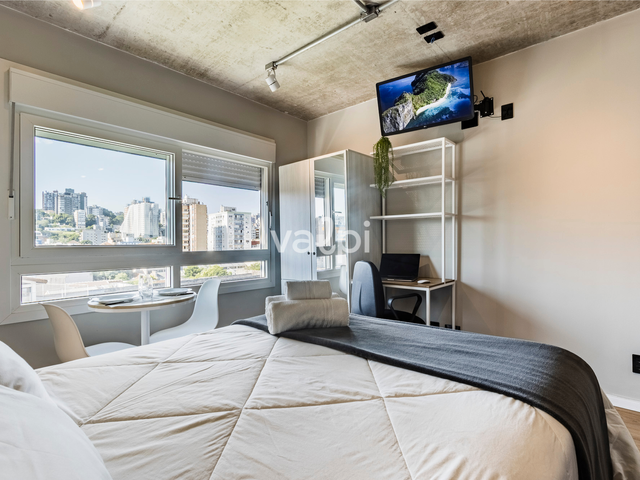 Studio com 29m² 1 quarto e 1 banheiro, à venda ou para alugar, no bairro Santa Cecília em Porto Alegre