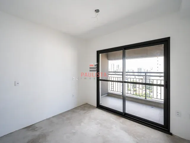 Studio 1 quarto e 1 banheiro, à venda ou para alugar, no bairro Vila Firmiano Pinto em São Paulo