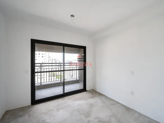 Studio 1 quarto e 1 banheiro, à venda ou para alugar, no bairro Vila Firmiano Pinto em São Paulo