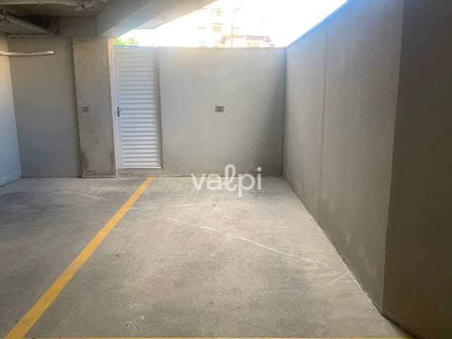 Studio com 29m² 1 quarto e 1 banheiro, para alugar, no bairro Santa Cecília em Porto Alegre