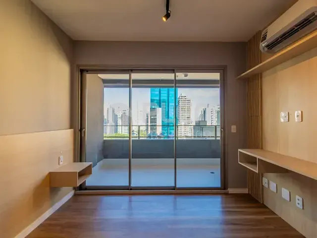 Studio 1 quarto e 1 banheiro, para alugar, no bairro Moema em São Paulo