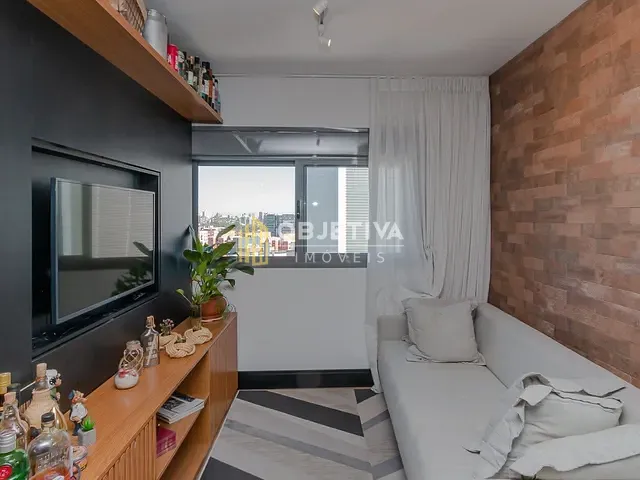 Studio 1 quarto e 1 banheiro, à venda, no bairro Chácara das Pedras em Porto Alegre