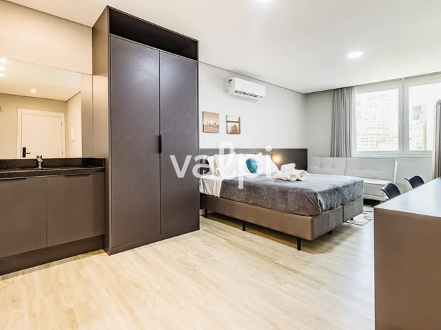 Studio com 44m² 1 quarto e 1 banheiro, para alugar, no bairro Centro Histórico em Porto Alegre
