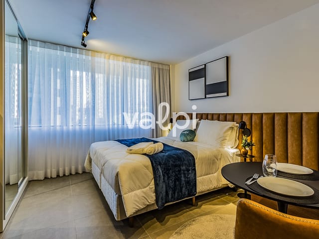 Studio com 43m² 1 quarto e 1 banheiro, para alugar, no bairro Três Figueiras em Porto Alegre