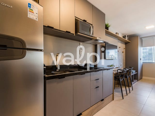 Studio com 43m² 1 quarto e 1 banheiro, para alugar, no bairro Três Figueiras em Porto Alegre