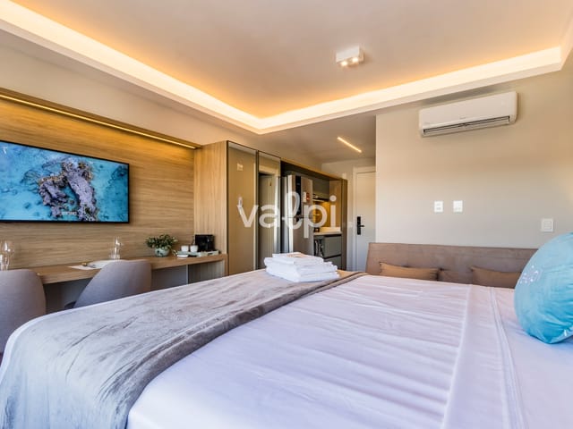 Studio 1 quarto e 1 banheiro, para alugar, no bairro Passo da Areia em Porto Alegre