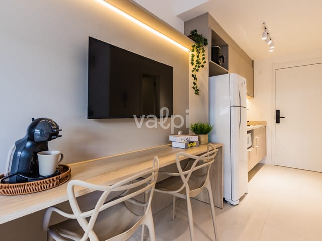Studio 1 quarto e 1 banheiro, para alugar, no bairro Passo da Areia em Porto Alegre
