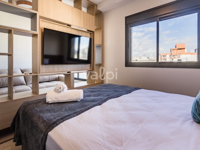 Studio 1 quarto e 1 banheiro, para alugar, no bairro Floresta em Porto Alegre