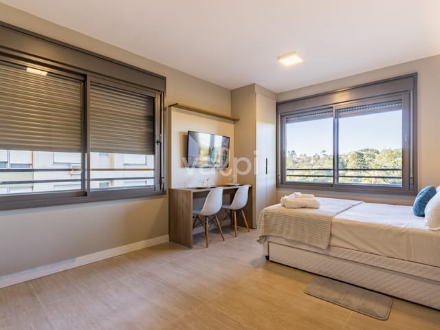 Studio 1 quarto e 1 banheiro, para alugar, no bairro Centro Histórico em Porto Alegre
