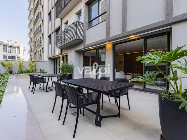 Studio 1 quarto e 1 banheiro, para alugar, no bairro Floresta em Porto Alegre