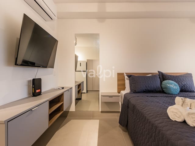 Studio 1 quarto e 1 banheiro, para alugar, no bairro Passo da Areia em Porto Alegre