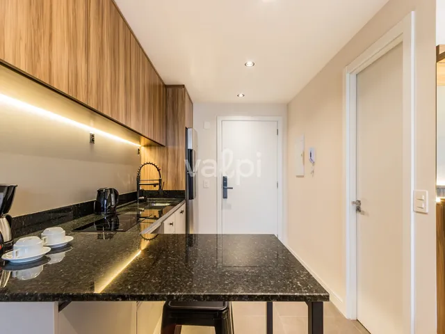 Studio com 42m² 1 quarto e 1 banheiro, para alugar, no bairro Cidade Baixa em Porto Alegre