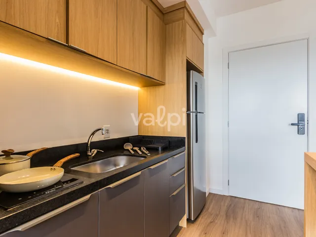 Apartamento com 63m² 1 quarto e 1 banheiro, para alugar, no bairro Floresta em Porto Alegre
