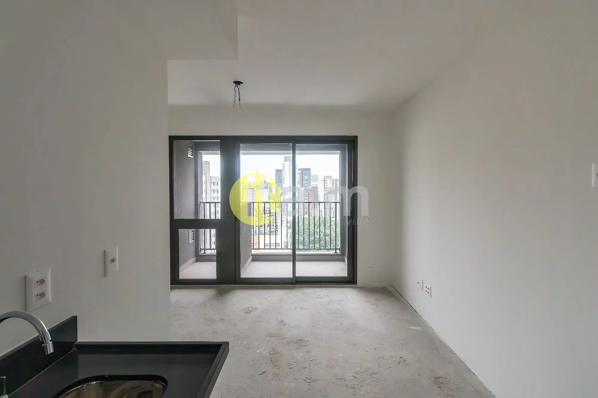Apartamento, 1 quarto, 27 m² - Foto 2