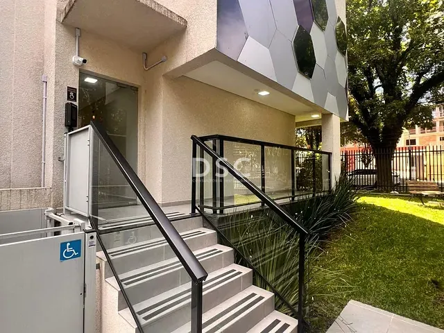 Studio com 30m² 1 quarto e 1 banheiro, à venda, no bairro Água Verde em Curitiba