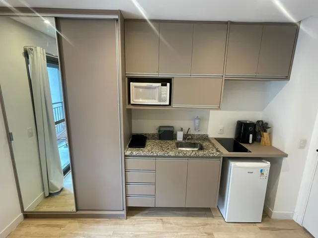 Studio com 29m² 1 quarto e 1 banheiro, para alugar, no bairro República em São Paulo